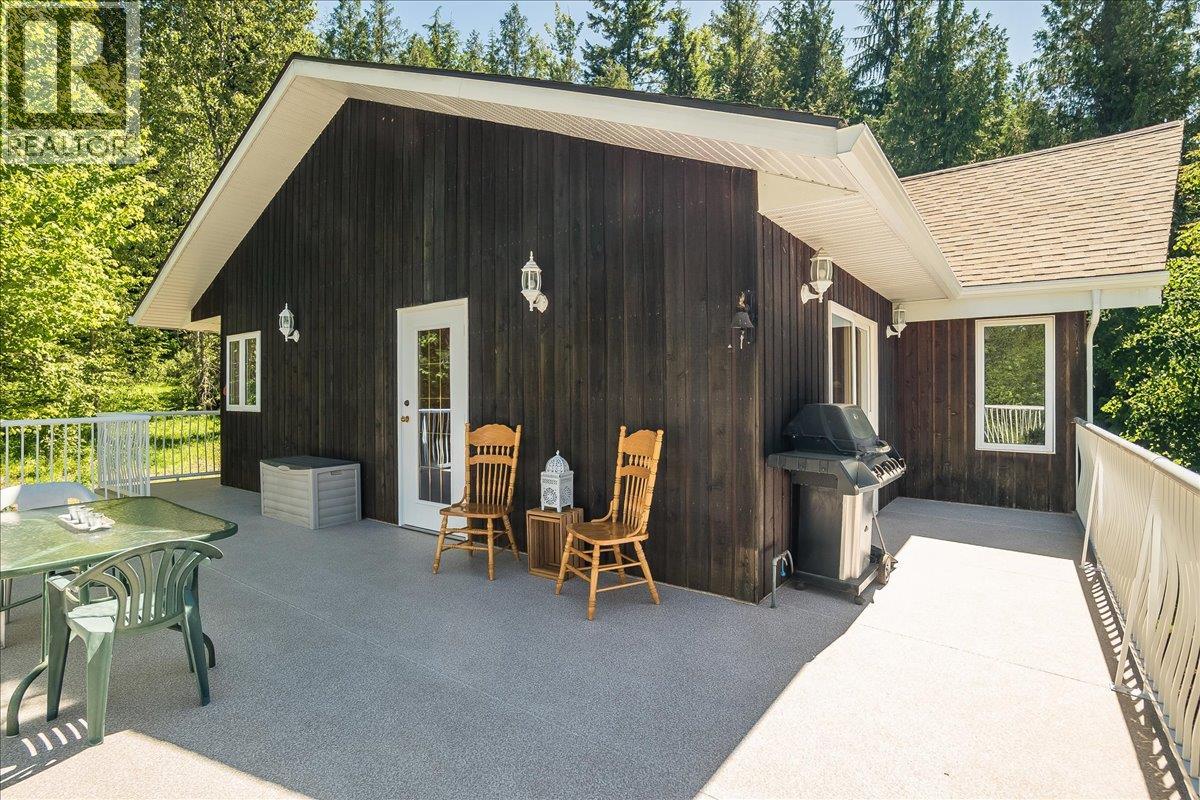 4399 Bird Creek Road, Nelson