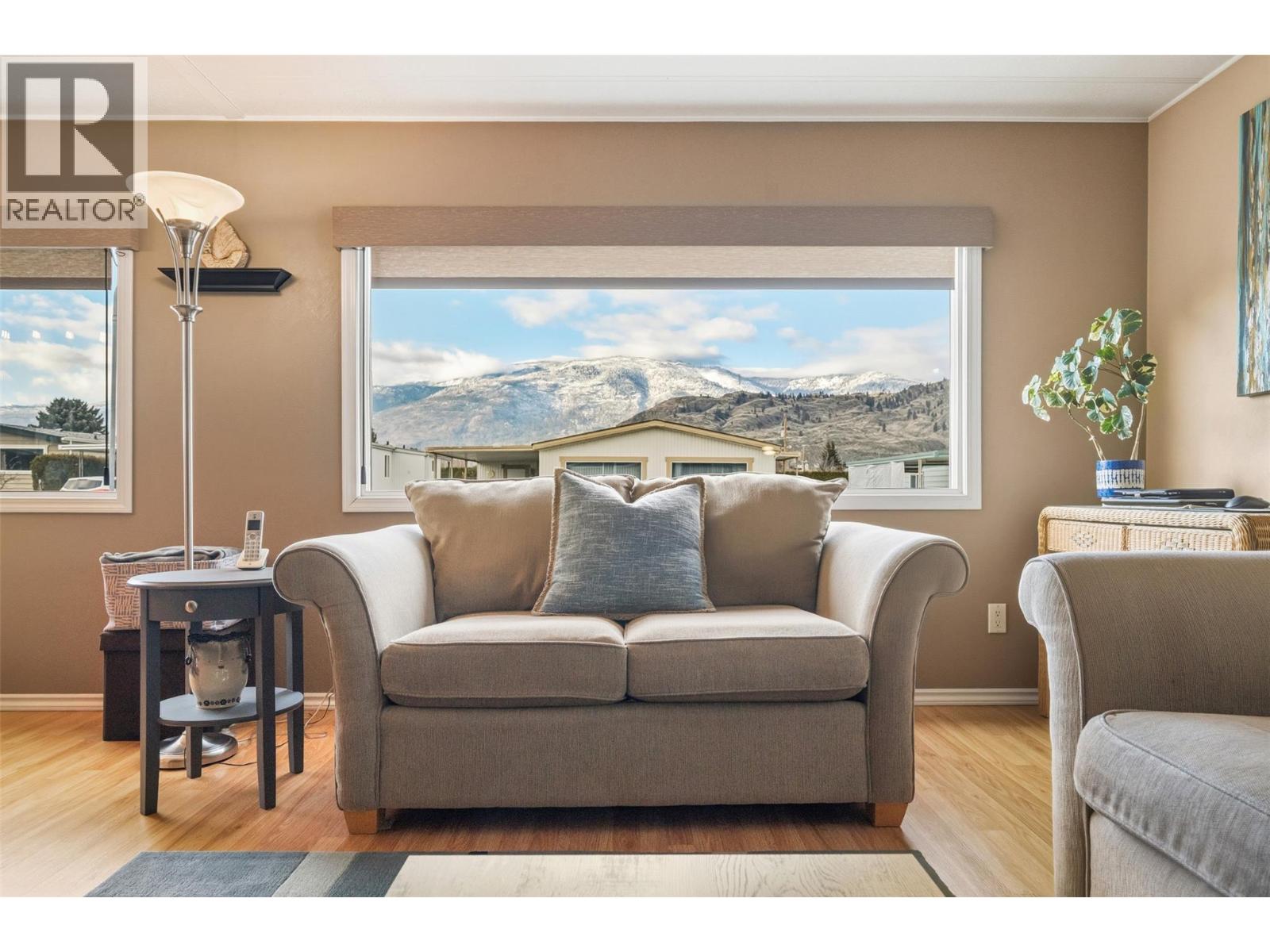 6601 Tucelnuit Drive Unit# 6, Oliver