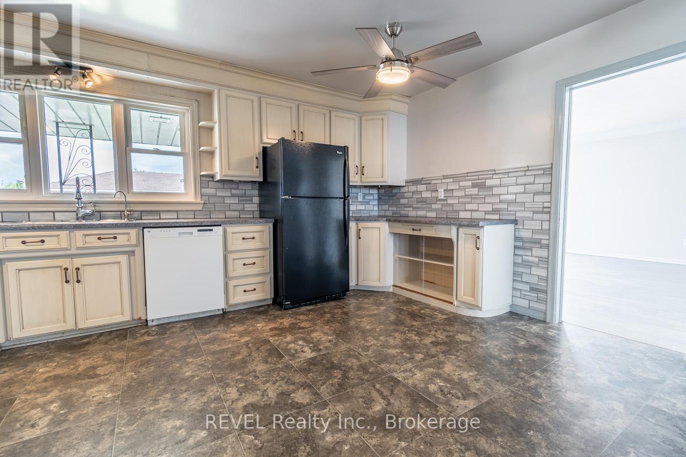 181 CROSS STREET - 7