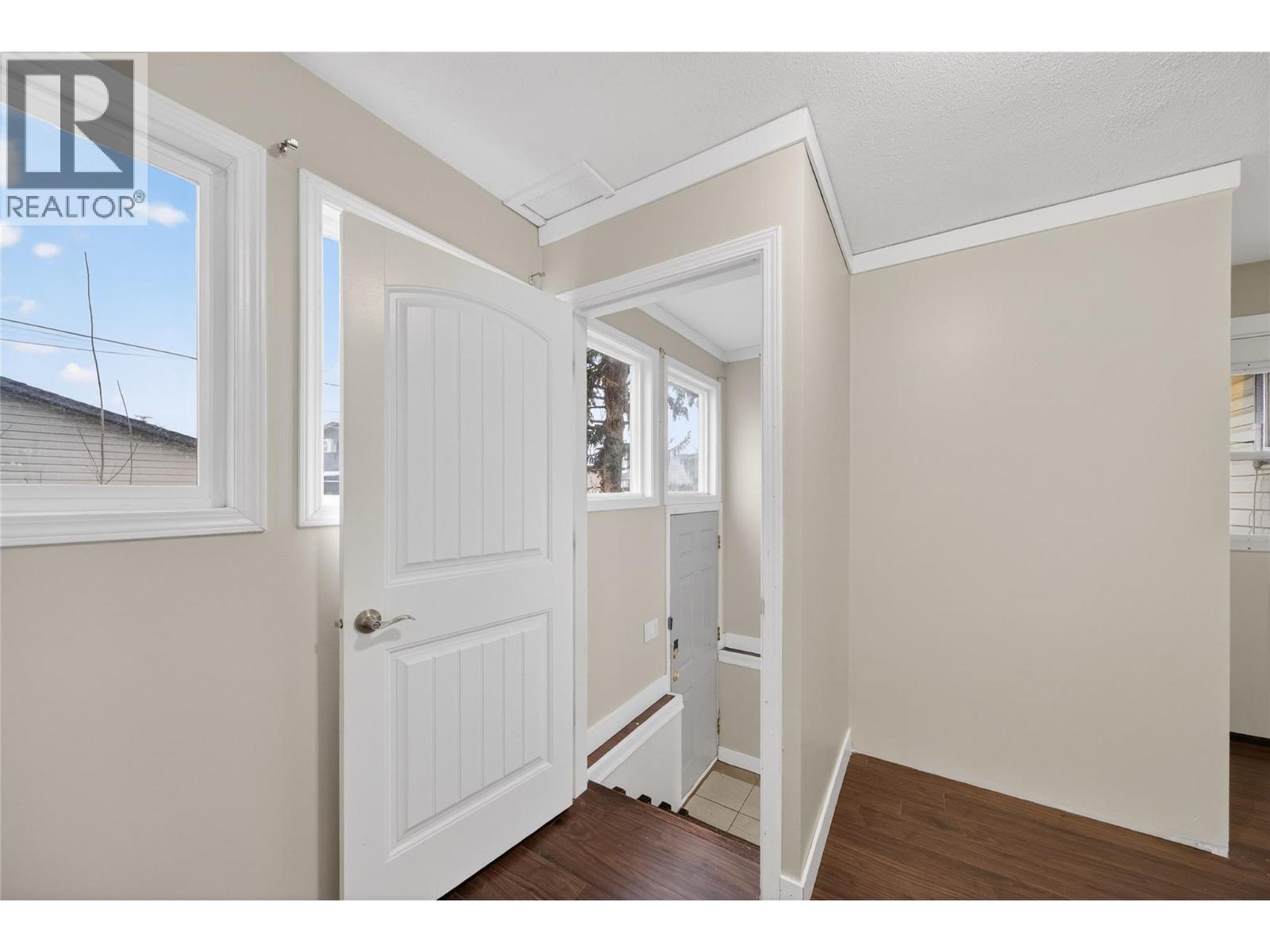 1153 Lethbridge Avenue, Kamloops