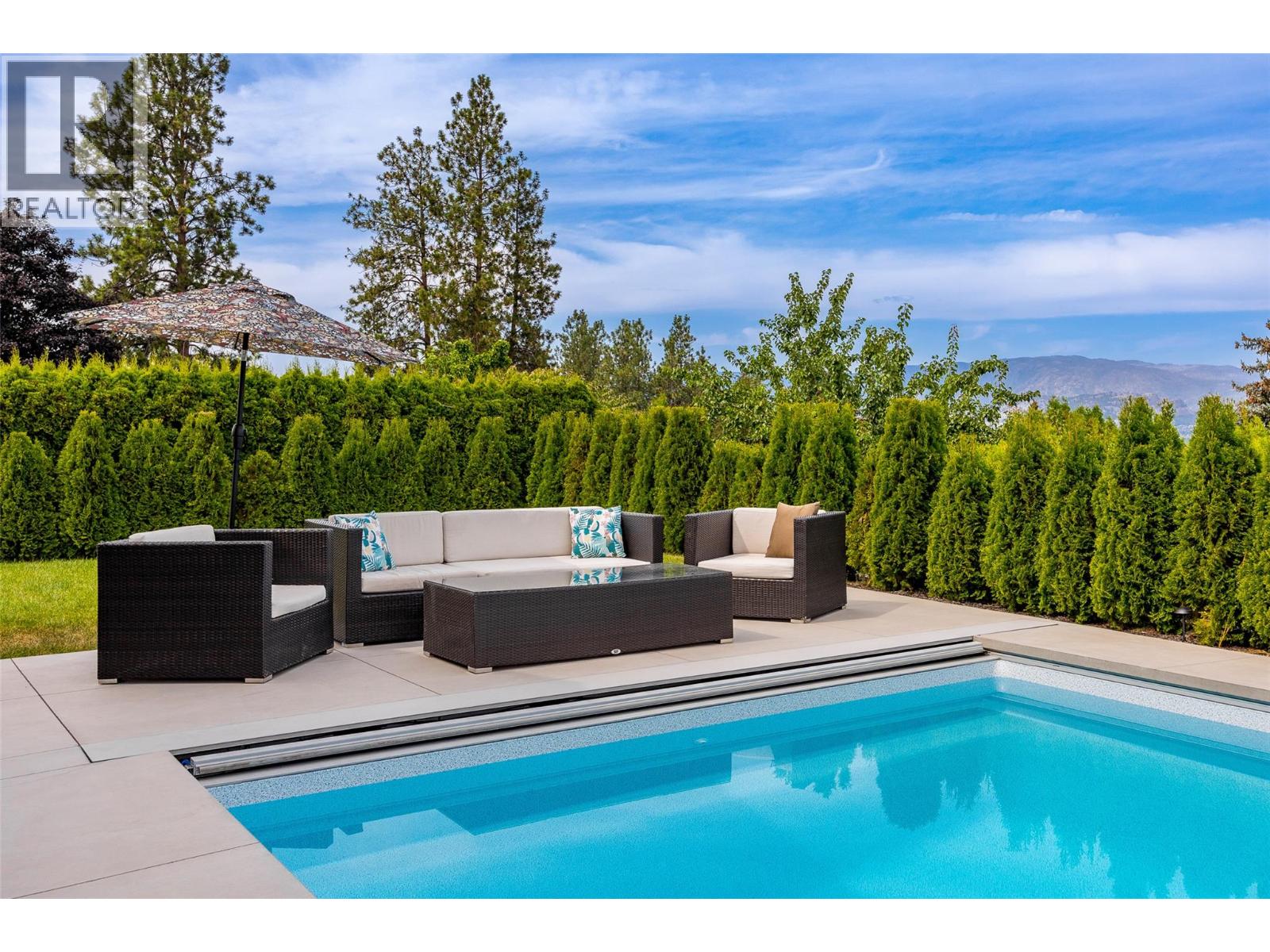  415 Curlew Drive, Kelowna