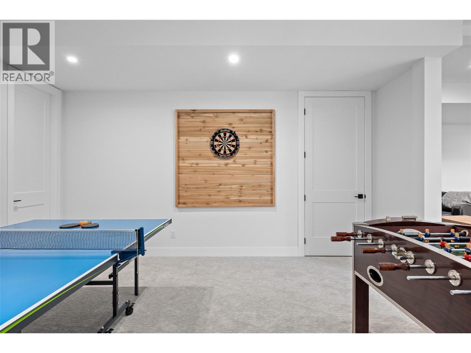  415 Curlew Drive, Kelowna