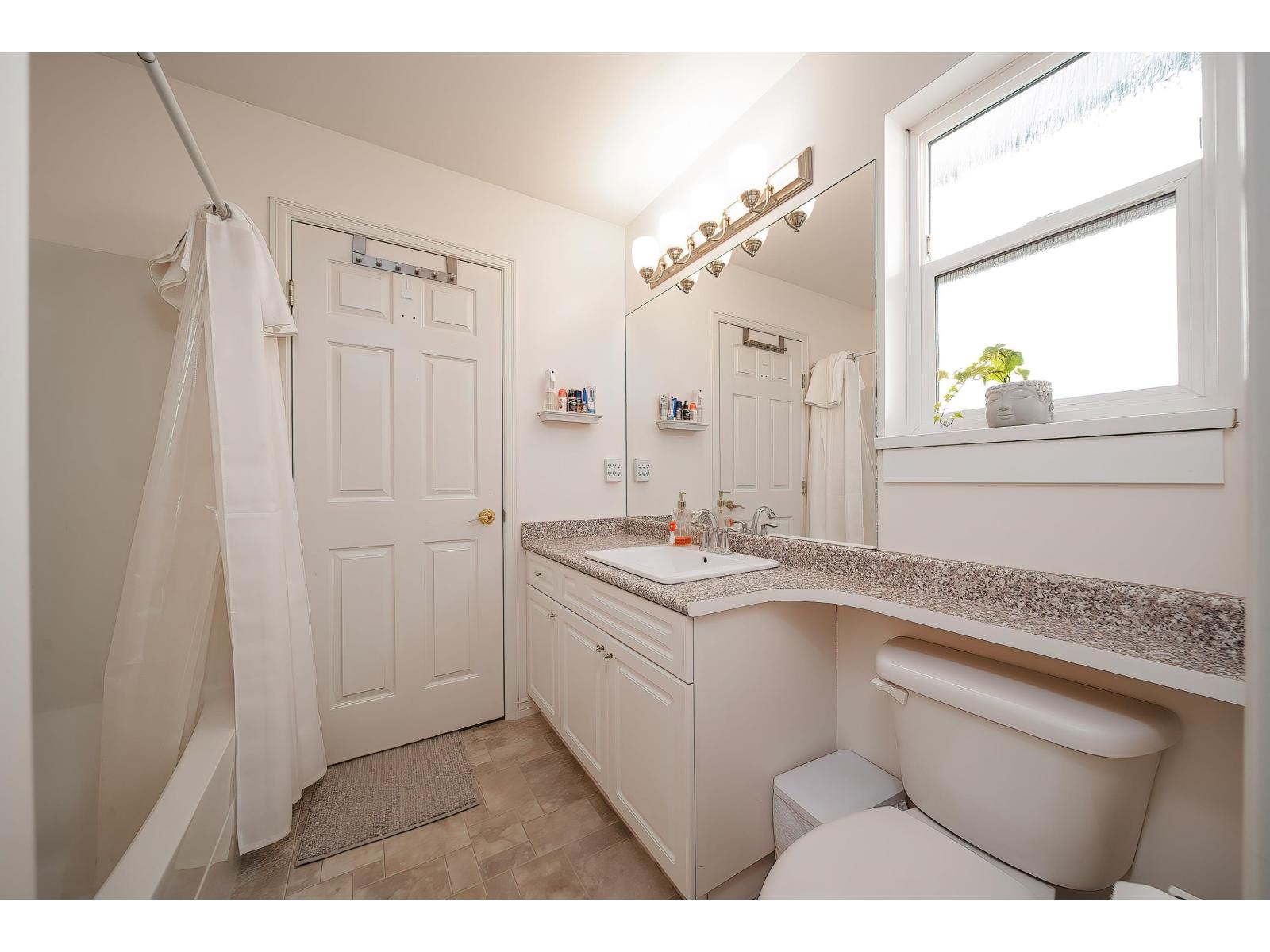 26912 24A AVENUE, Langley