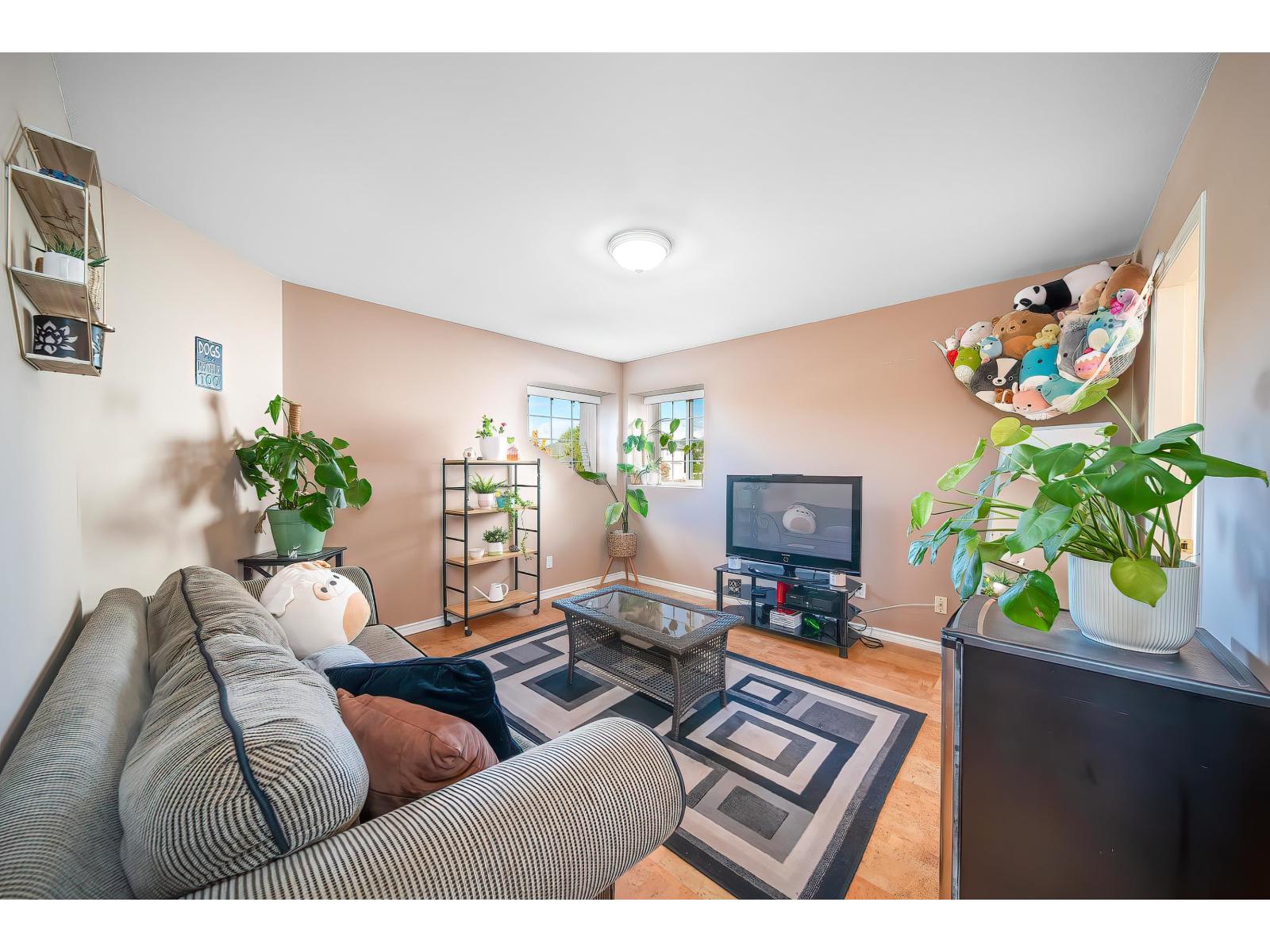 26912 24A AVENUE, Langley