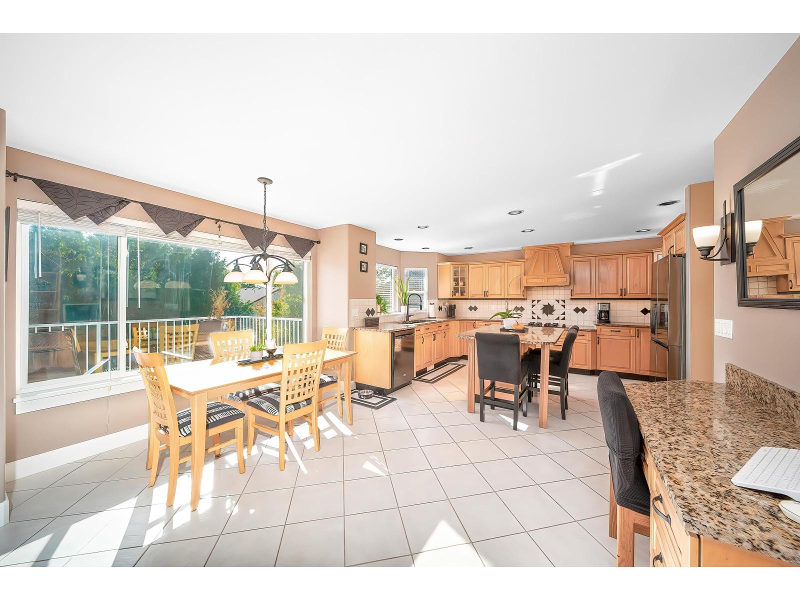 26912 24A AVENUE, Langley