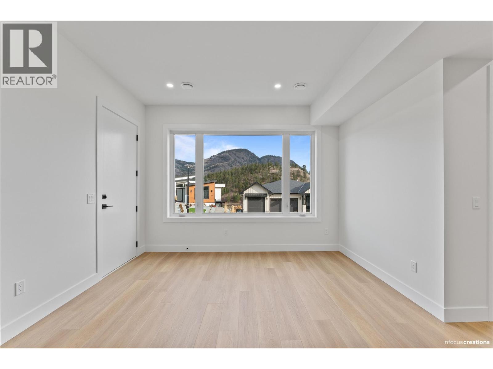 1022 Carnoustie Drive, Kelowna