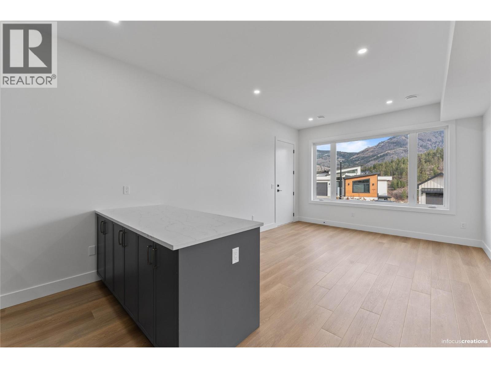 1022 Carnoustie Drive, Kelowna