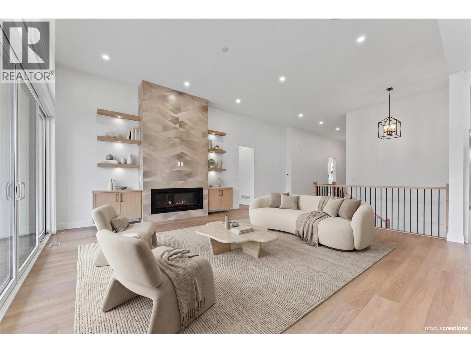 1022 Carnoustie Drive, Kelowna