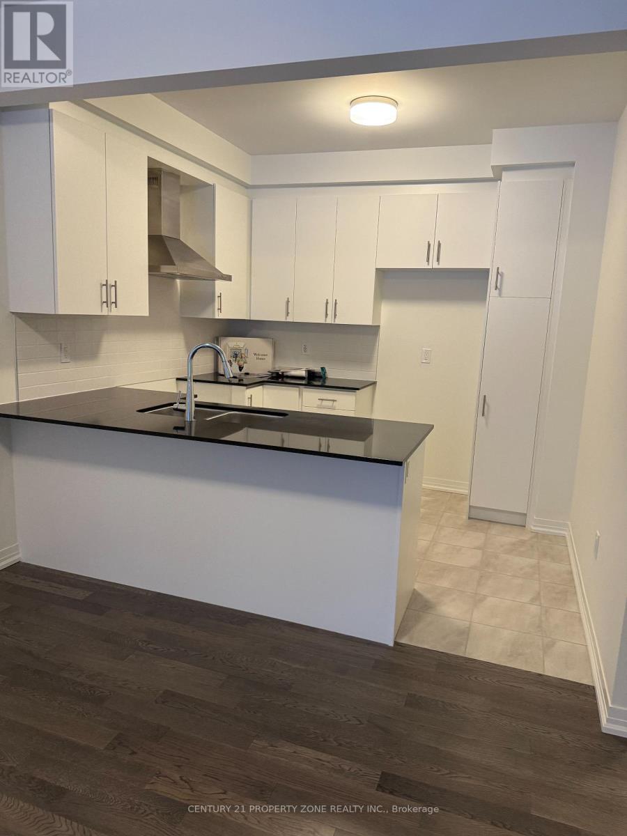 23 Kingshill photo 3