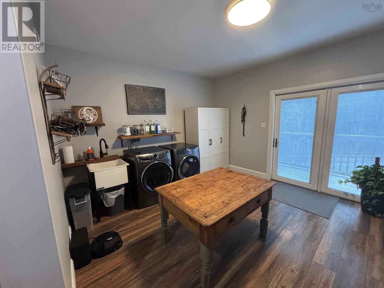 Property 14 of 34 of 54 Craig Drive