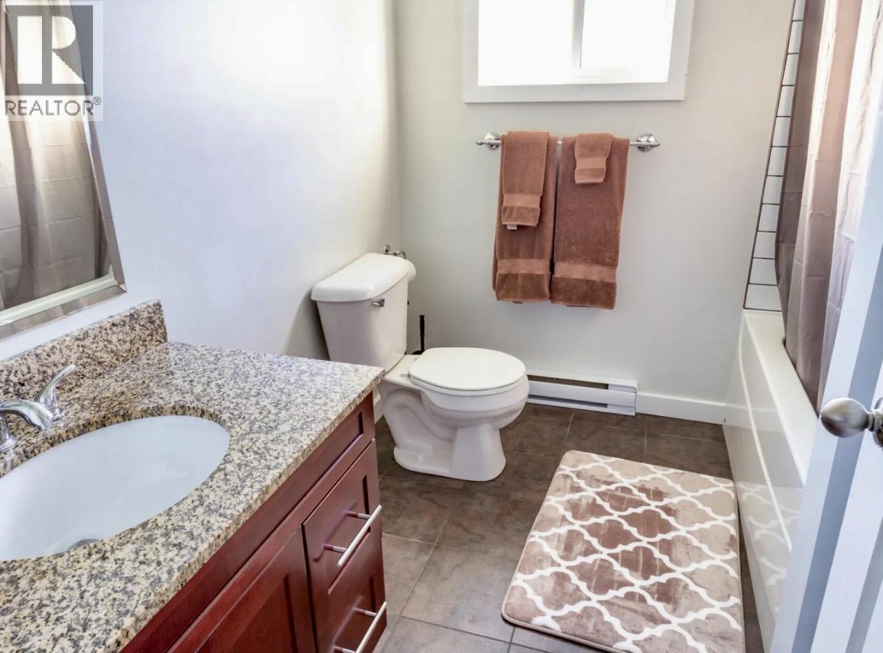 23 BARTHOLOMEW STREET - 14