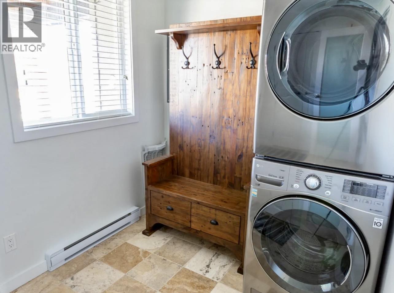 23 BARTHOLOMEW STREET - 8