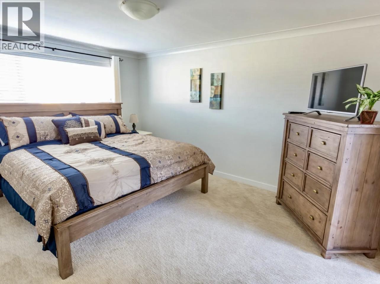 23 BARTHOLOMEW STREET - 9