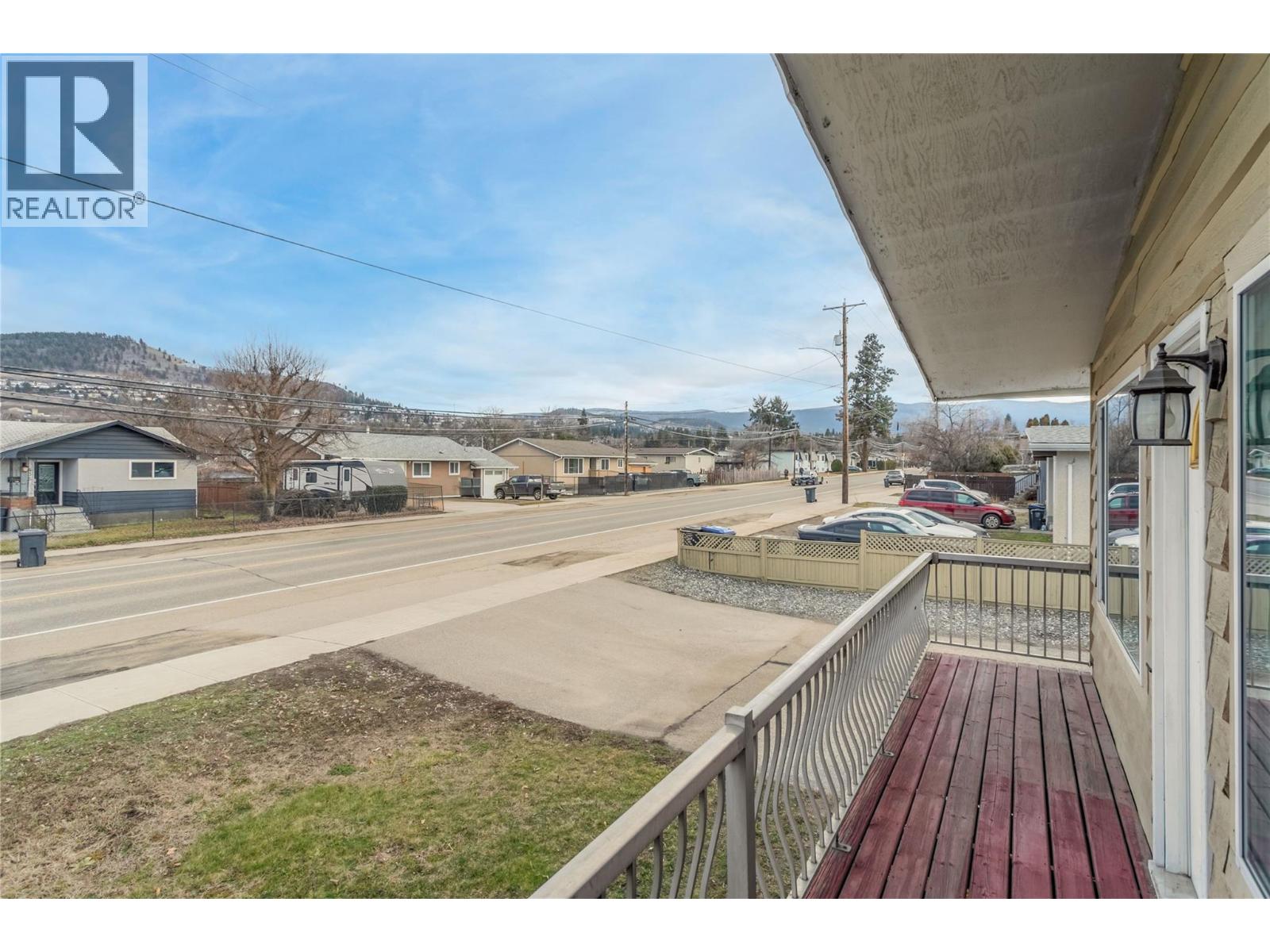 422 Rutland Road S, Kelowna