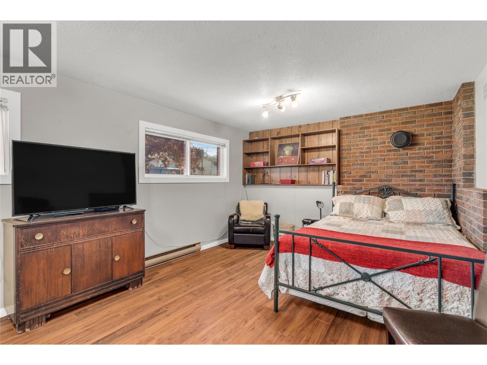  935 Hickory Road, Kelowna