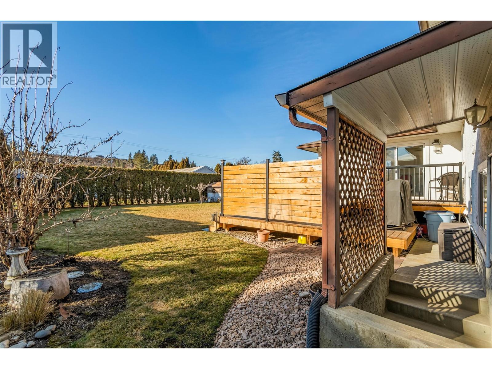  935 Hickory Road, Kelowna