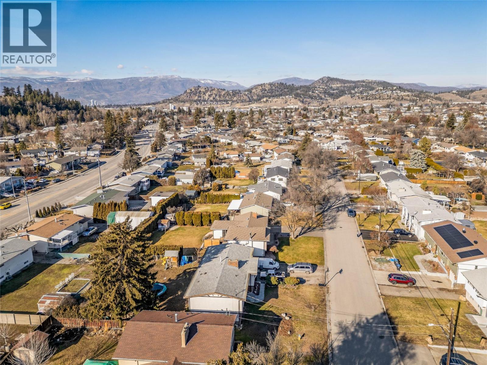  935 Hickory Road, Kelowna