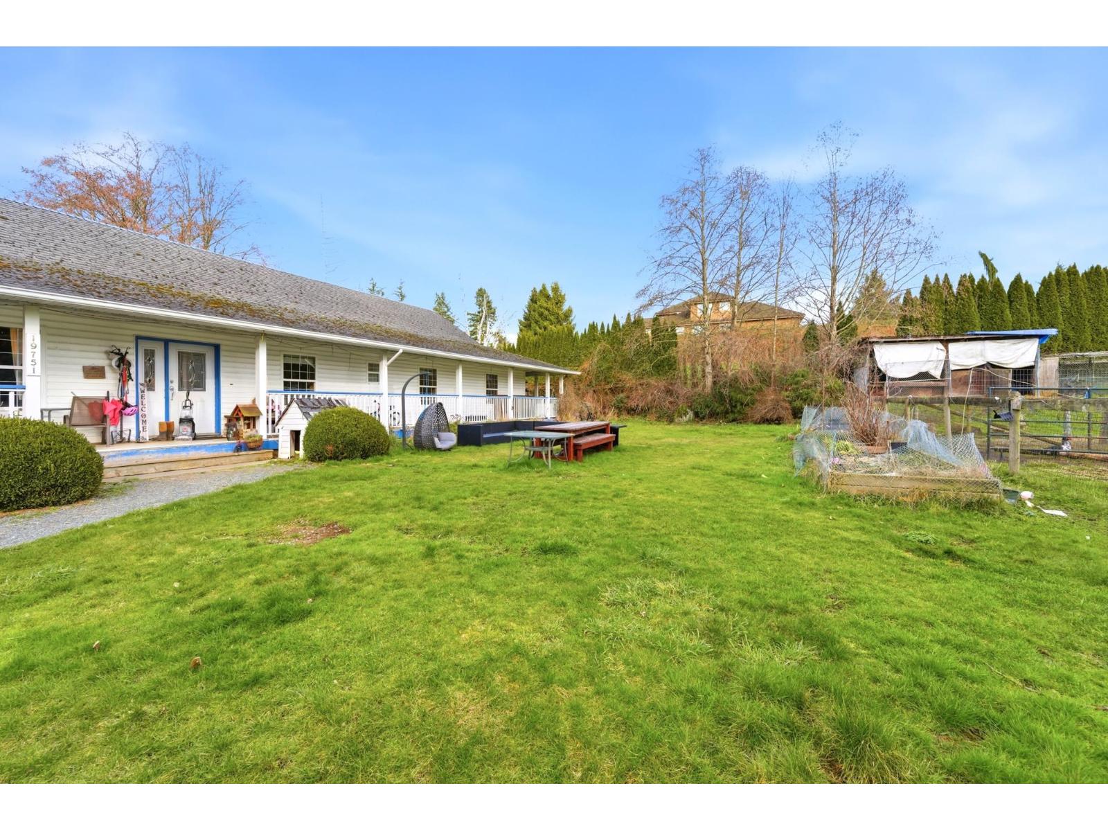 19751 16 AVENUE, Langley