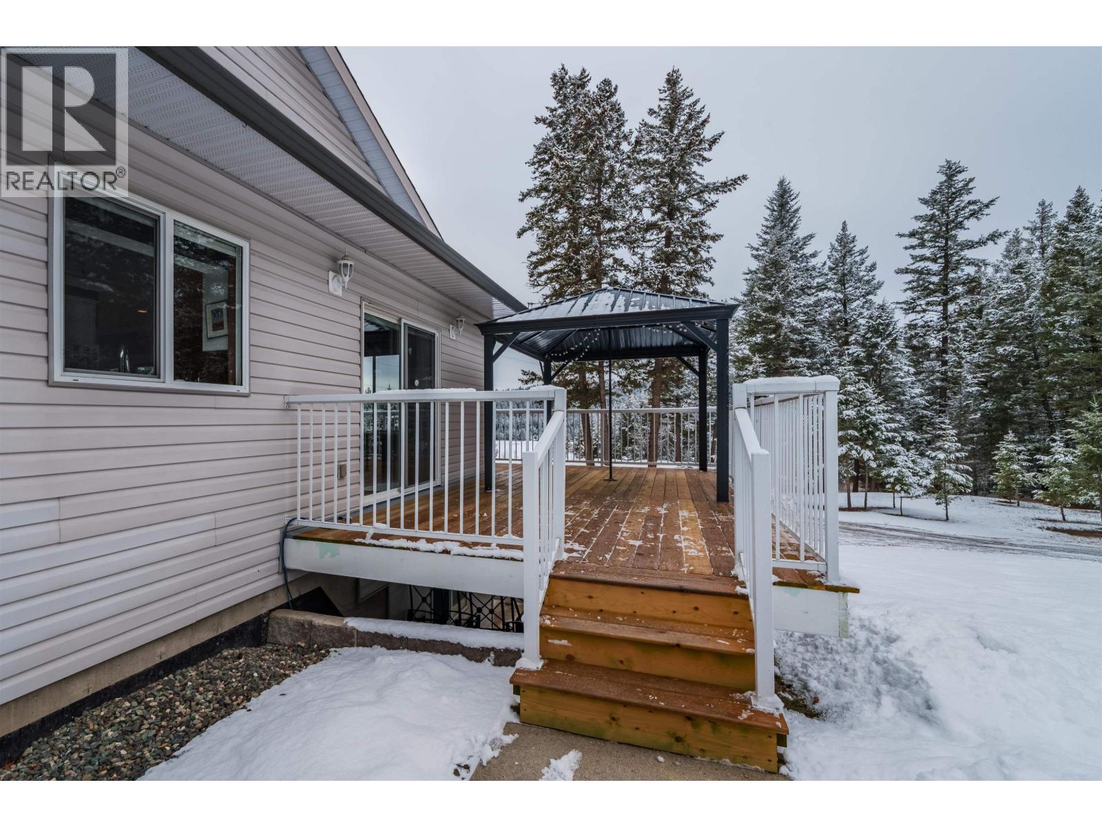 3629 S CARIBOO 97 HIGHWAY, Lac La Hache
