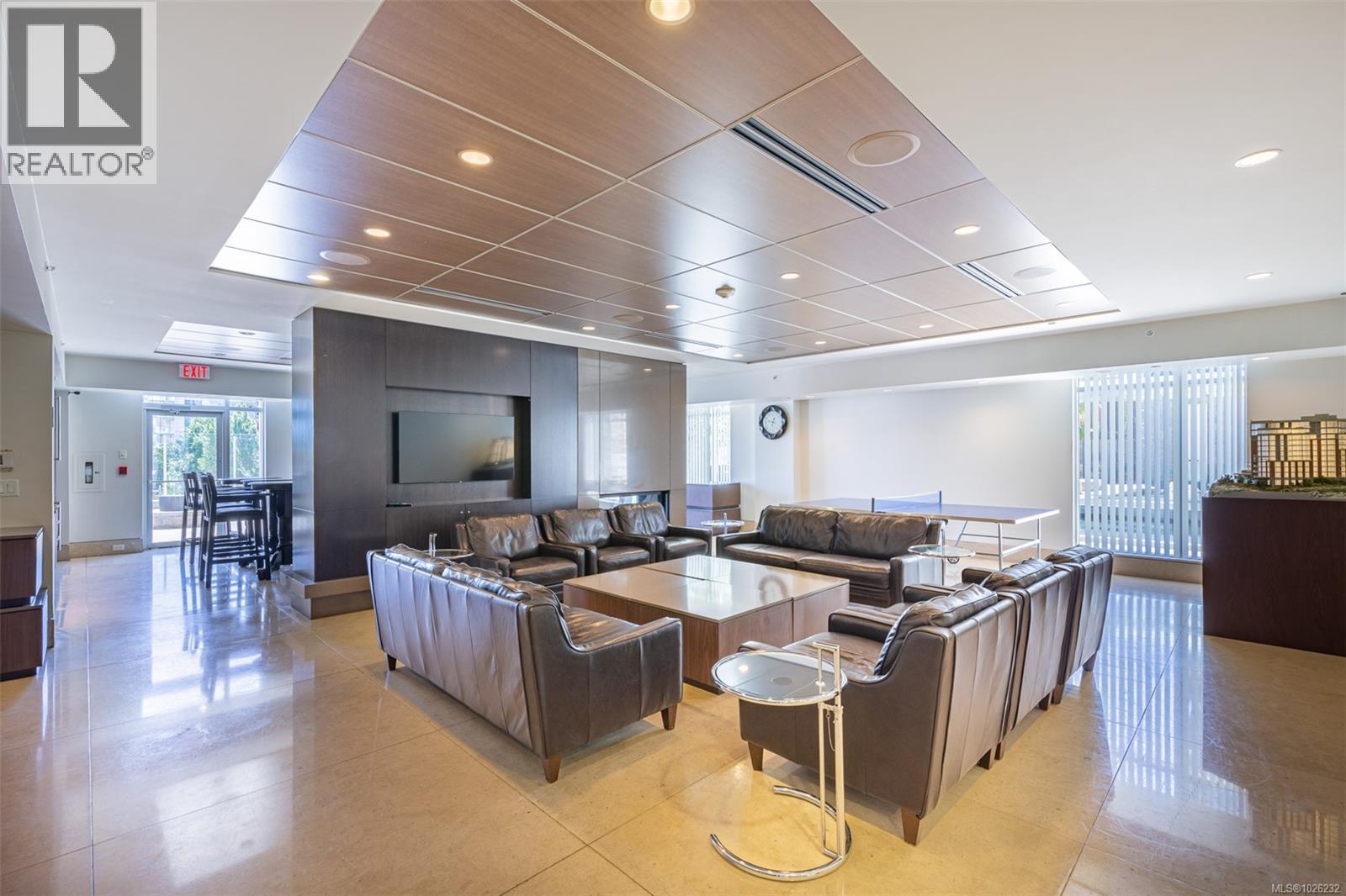 810 100 Saghalie Road, Victoria