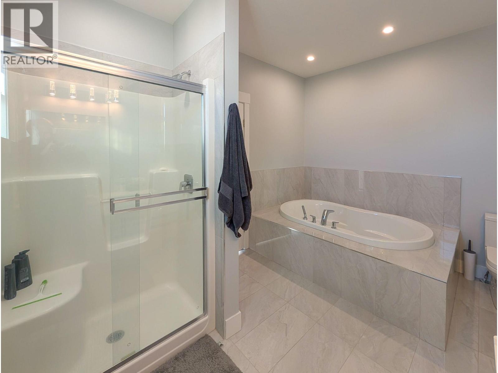 6284 ORBIN PLACE - 19