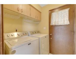 13753 114 Avenue, Surrey, BC V3R2L6 Photo 10