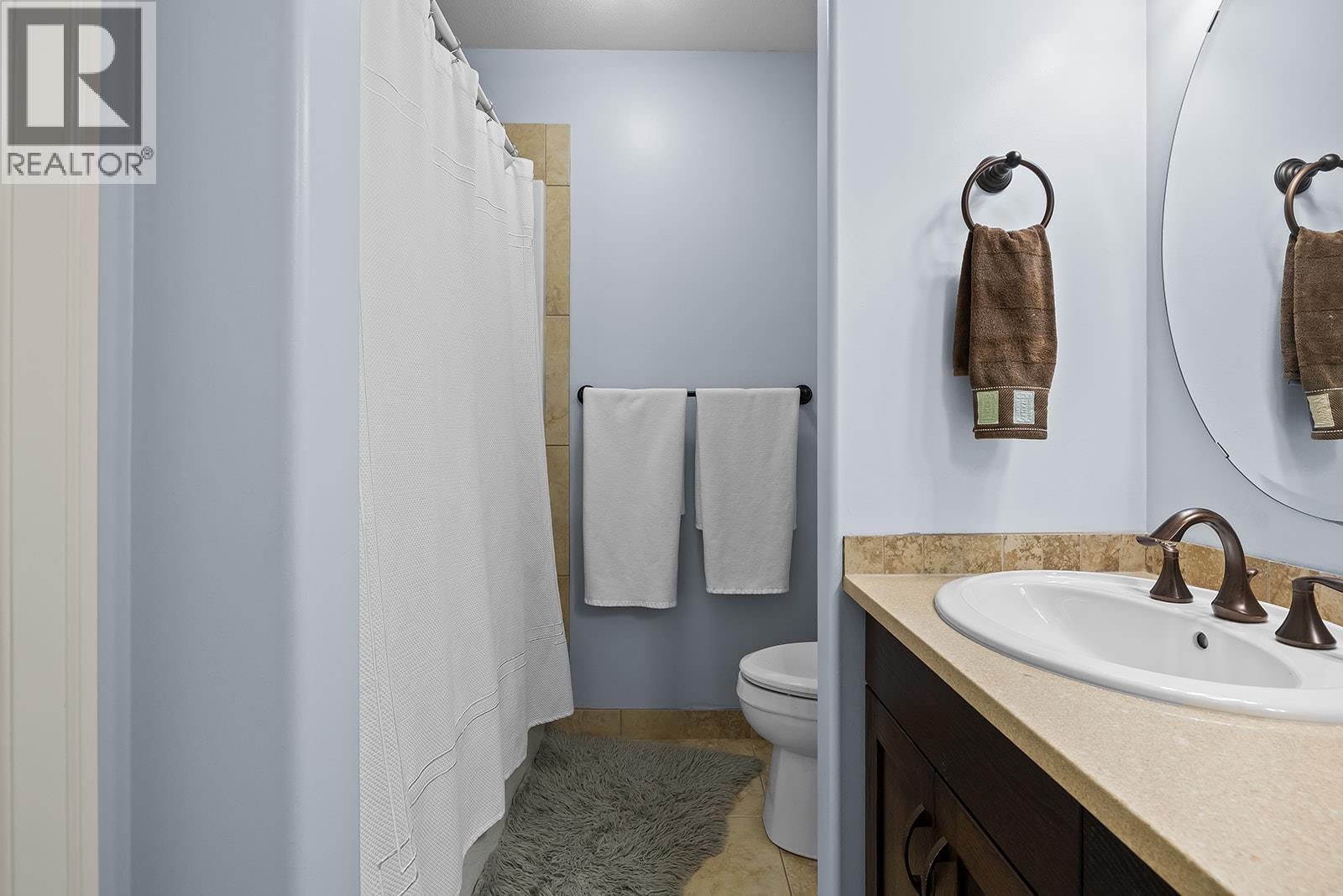 2283 Shannon Heights Court Unit# 8, West Kelowna