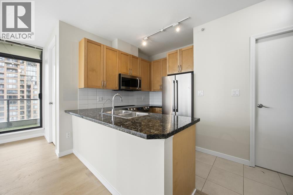 1003 6823 STATION HILL DRIVE, Burnaby