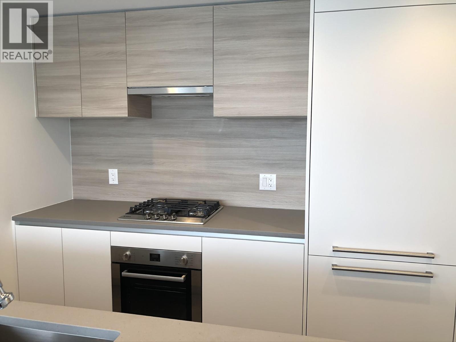 652 WHITING WAY, Coquitlam