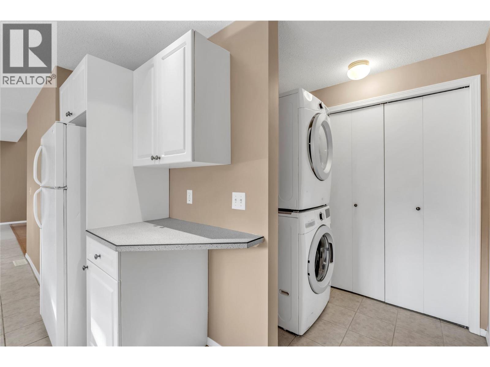 706 Miller Street, Summerland