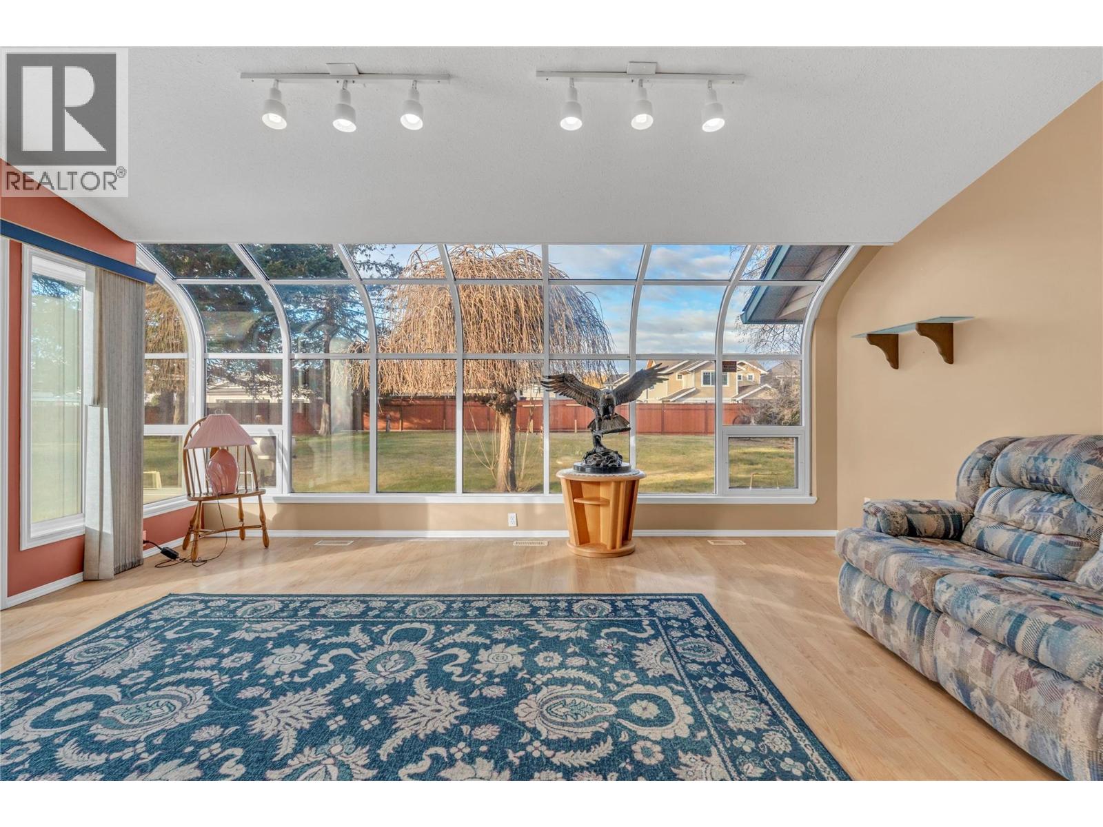 706 Miller Street, Summerland