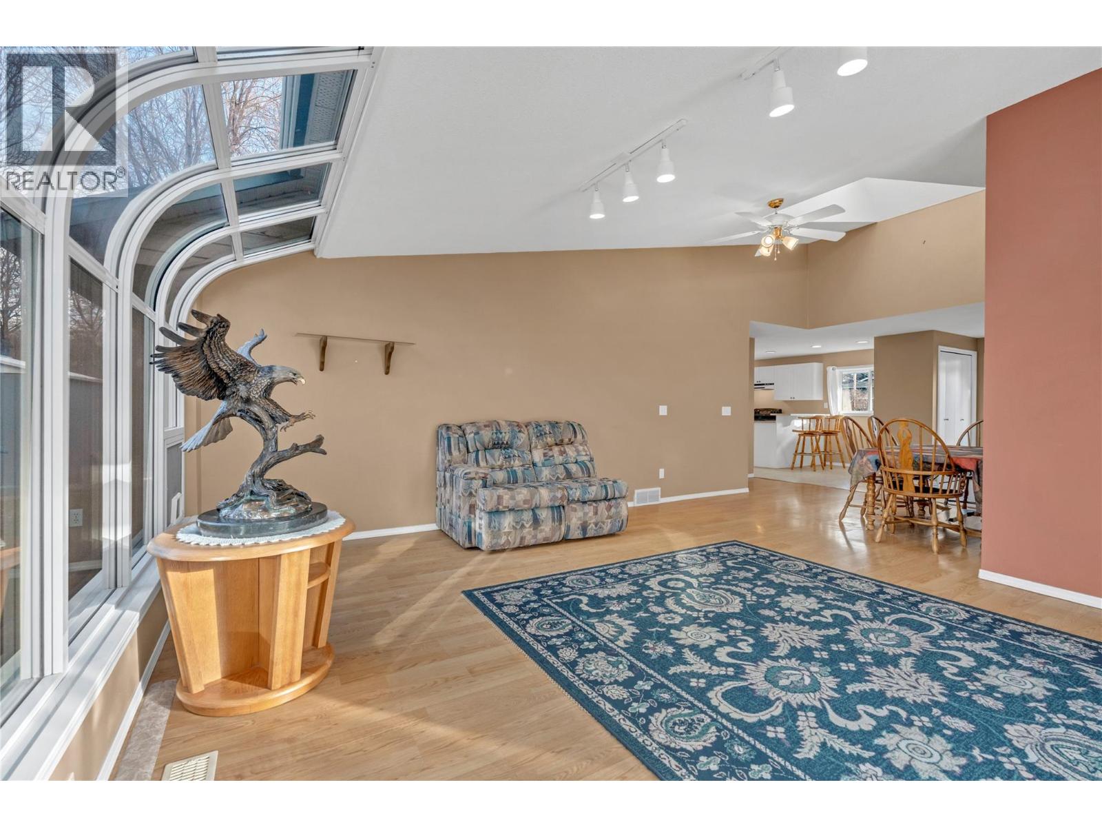 706 Miller Street, Summerland