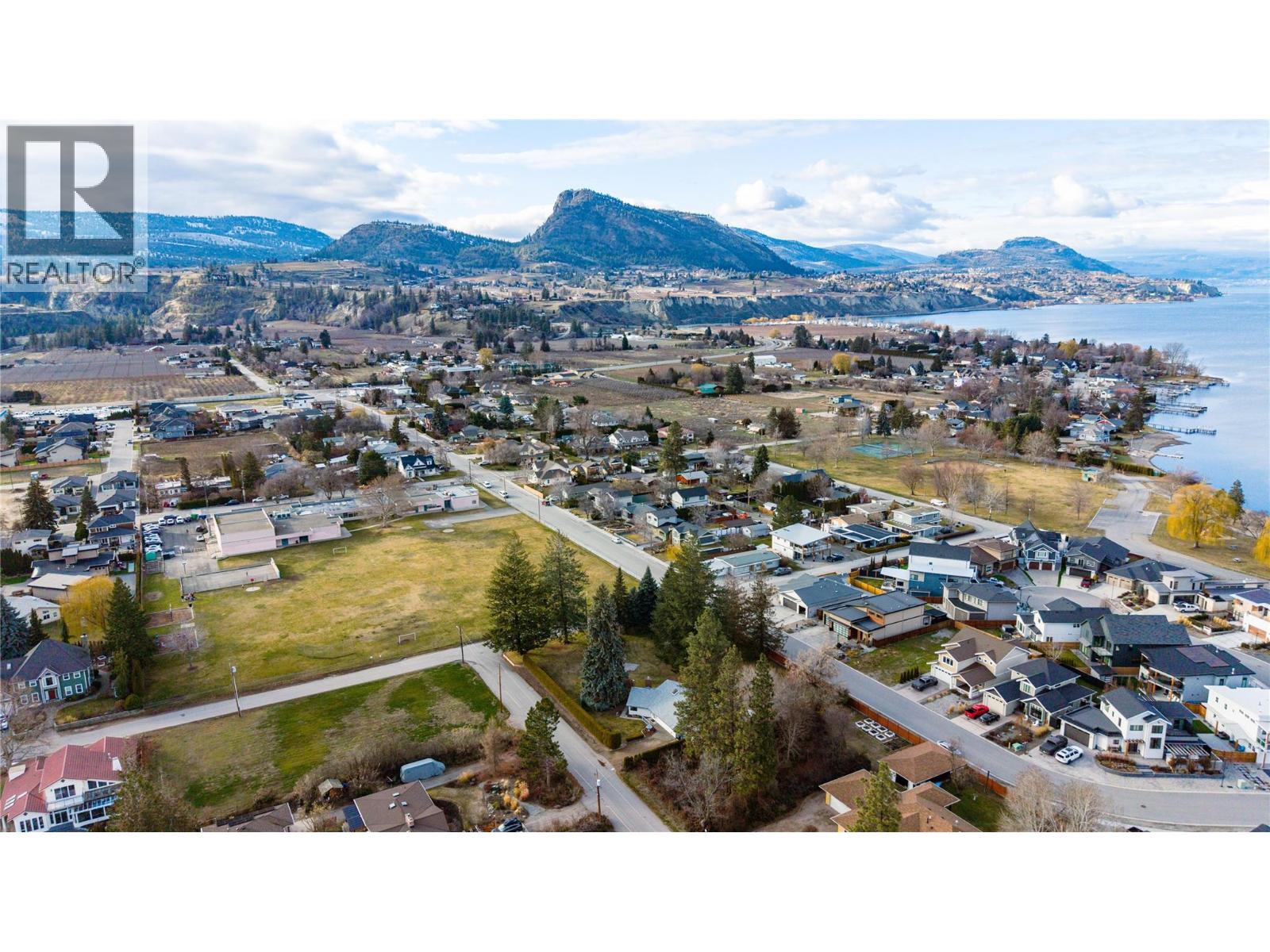 706 Miller Street, Summerland