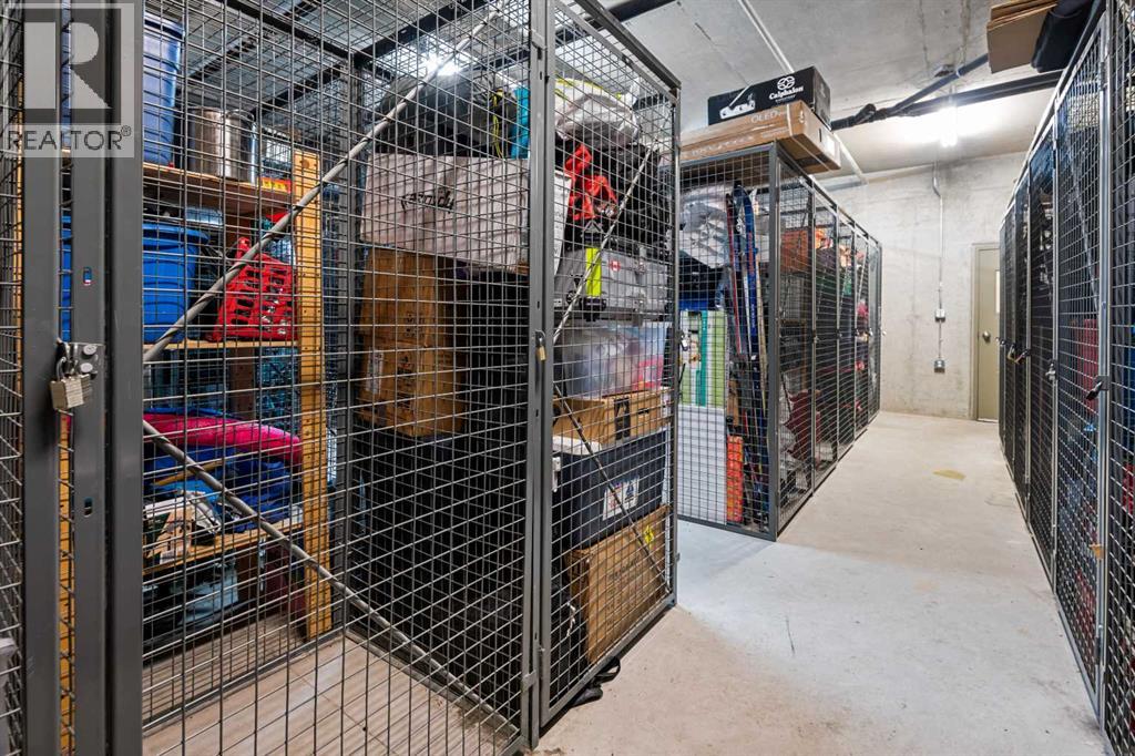 
          35 Richard Court Southwest
            <br/>
            <span>Calgary</span>
            , 
            <span>AB</span>
             <span>T3E7N9</span>
         - Photo 33