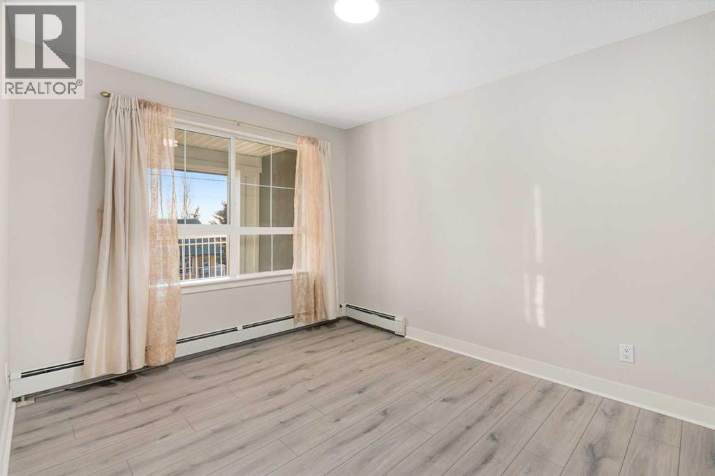 
          35 Richard Court Southwest
            <br/>
            <span>Calgary</span>
            , 
            <span>AB</span>
             <span>T3E7N9</span>
         - Photo 15