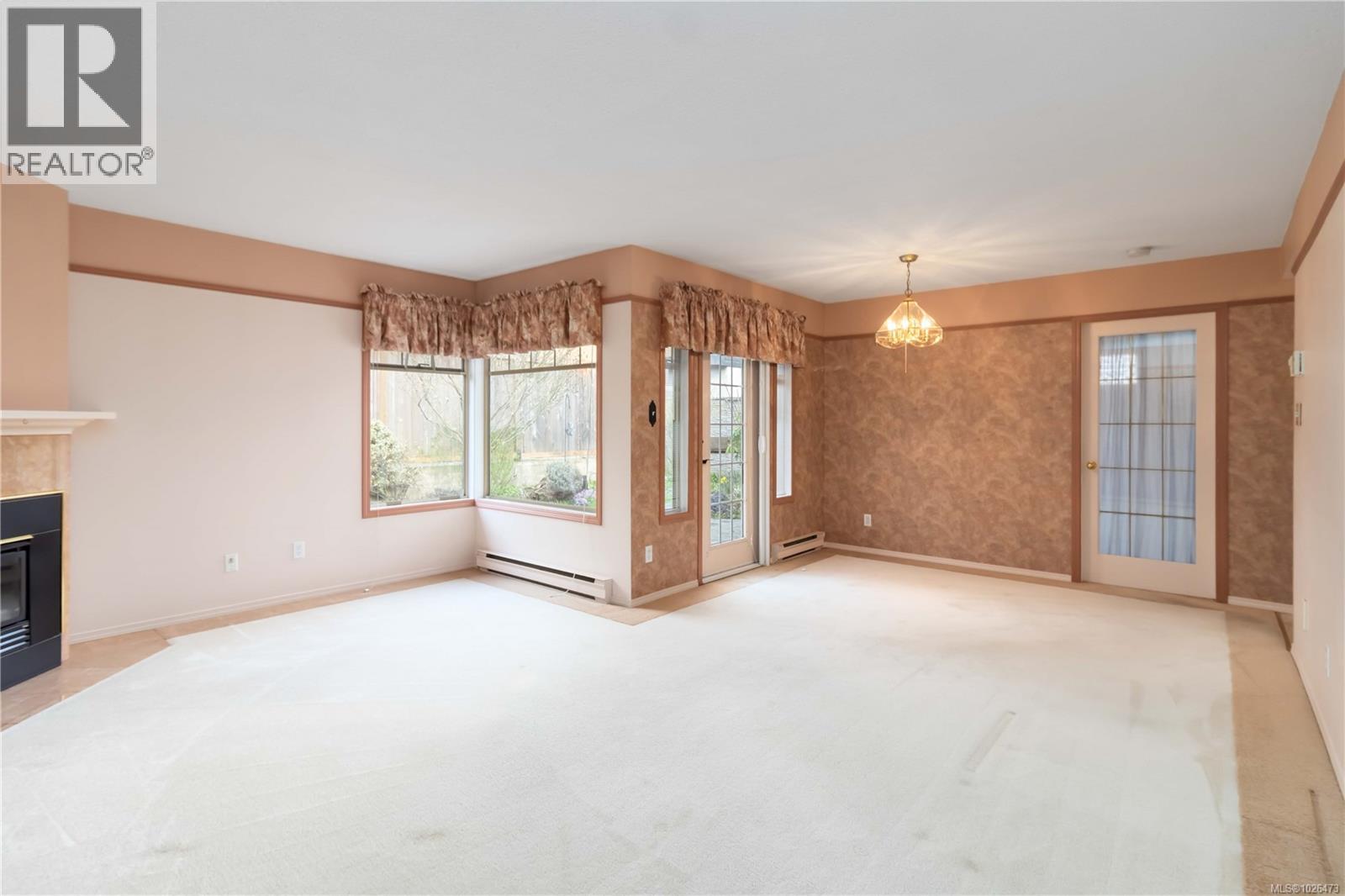 7 1060 Sutlej Street, Victoria