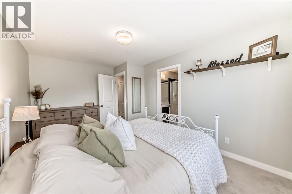 801 Jumping Pound Common, Cochrane