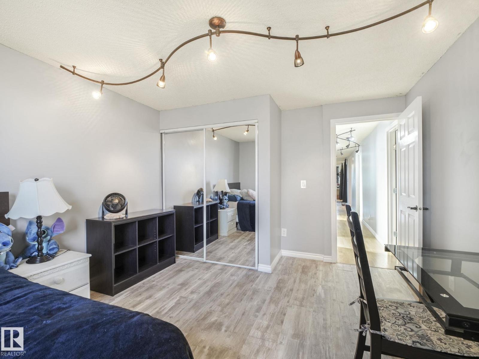 429 Westview CL NW, Edmonton