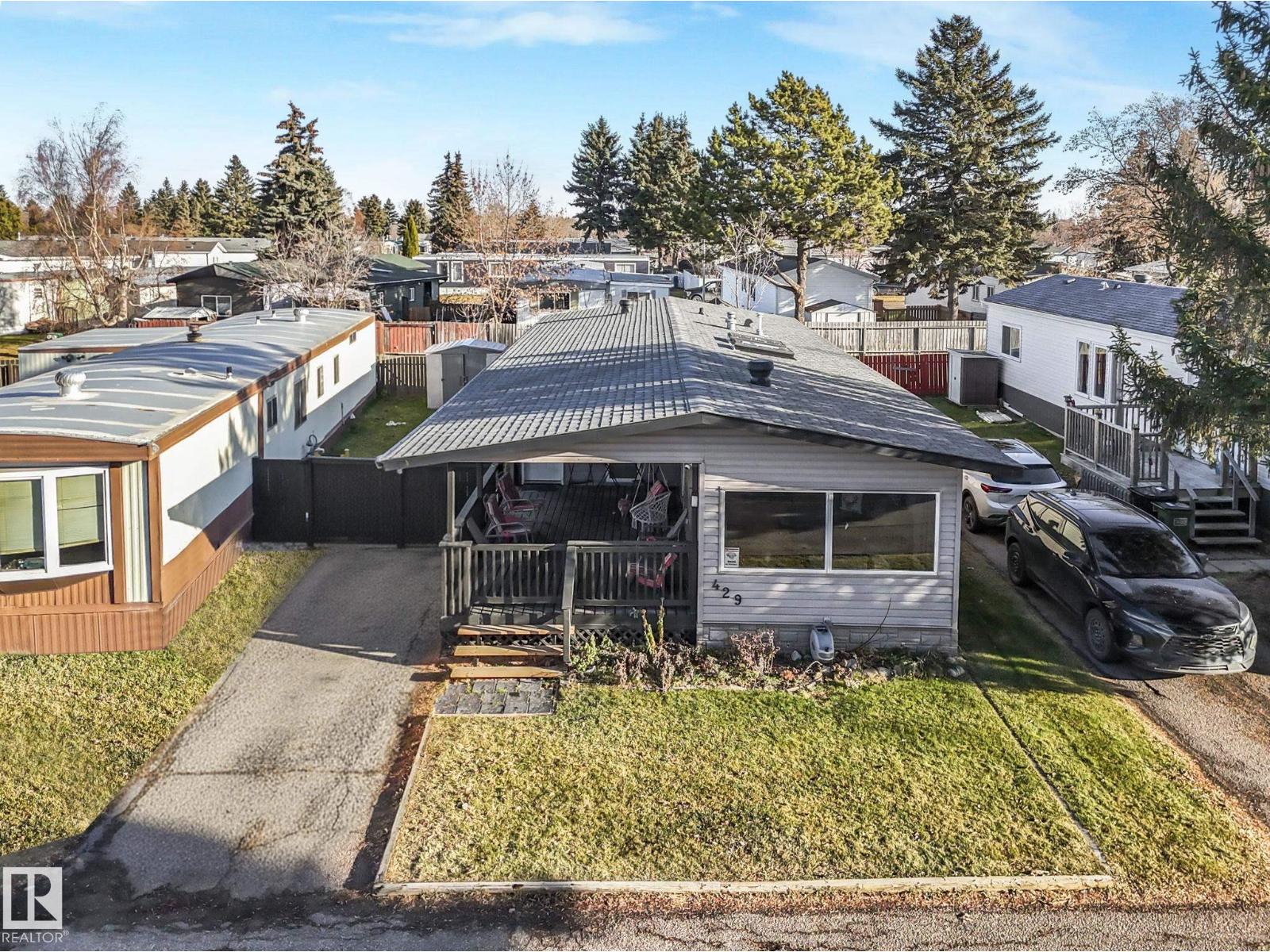 429 Westview CL NW, Edmonton