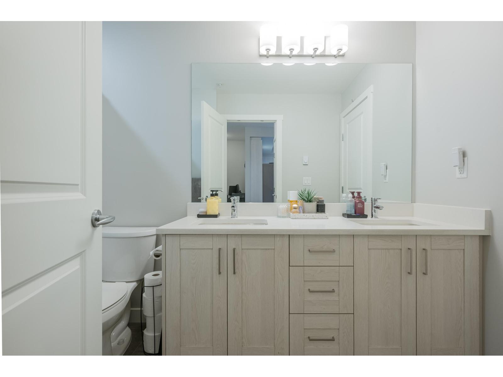 409 20826 72 AVENUE, Langley