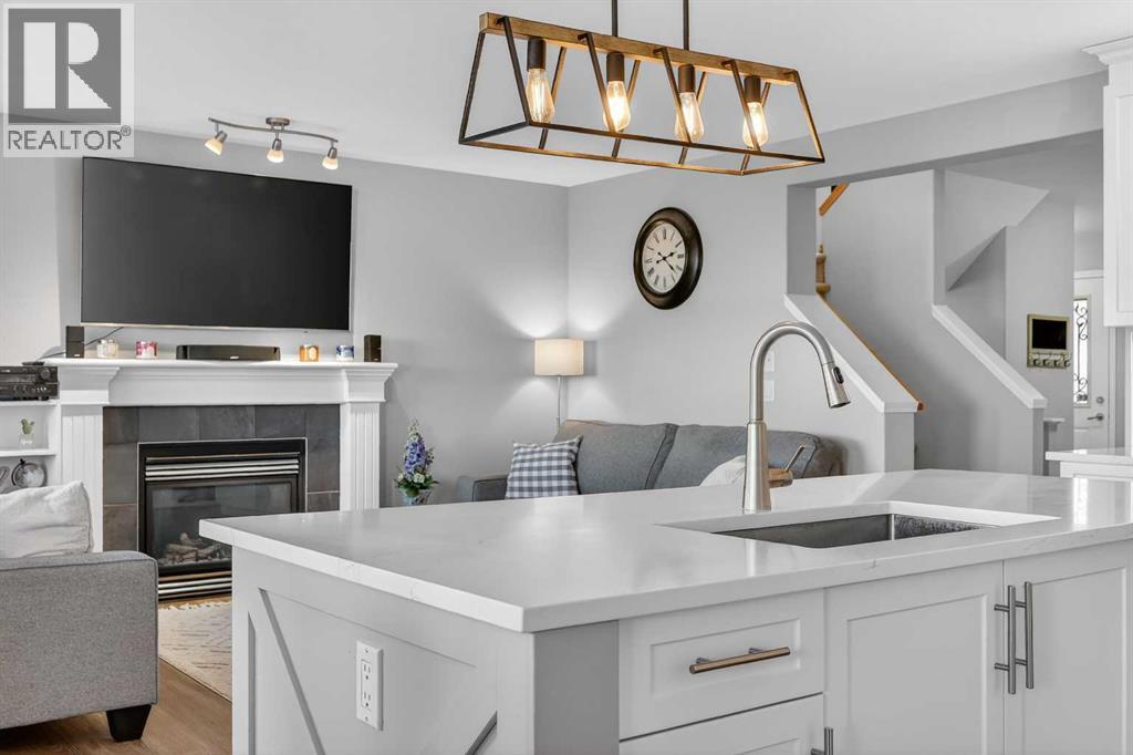 Single Family House for Sale in  Saddlecrest Way NE Saddle Ridge Calgary 