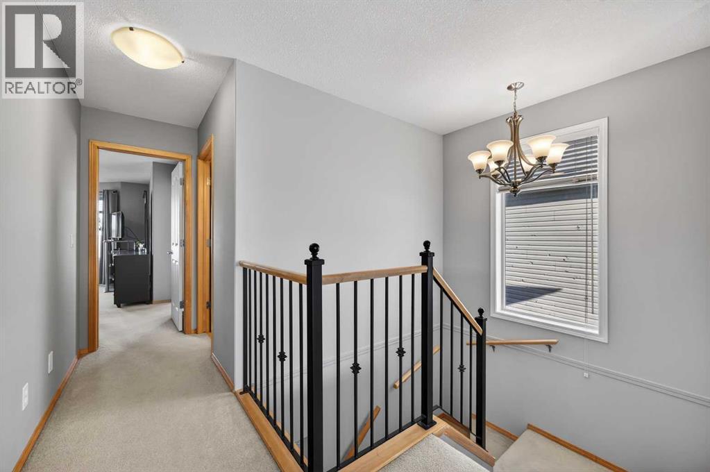 Single Family House for Sale in  Saddlecrest Way NE Saddle Ridge Calgary 