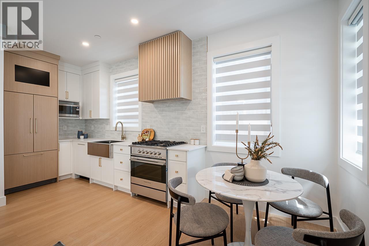 2107 E 33RD AVENUE, Vancouver