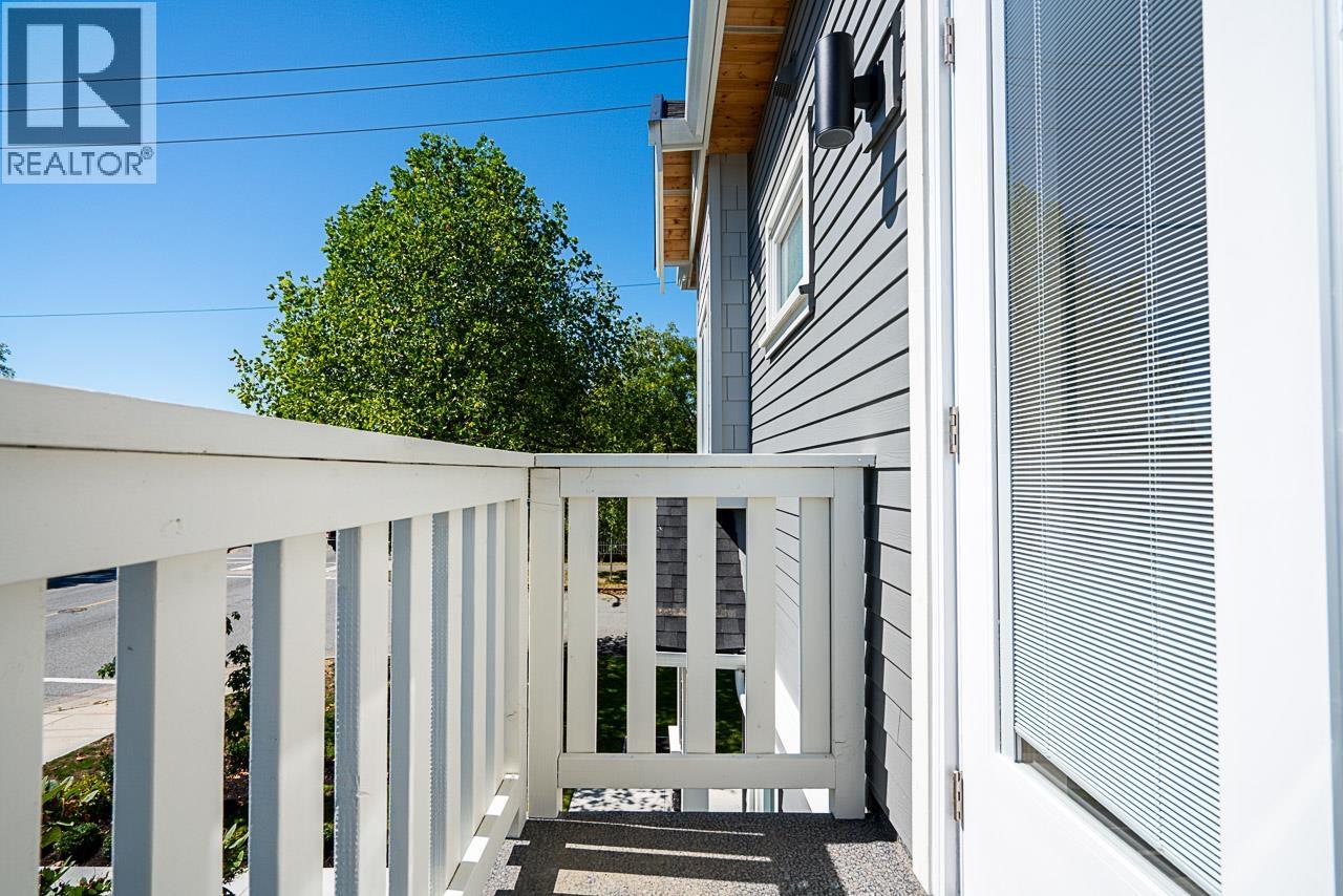 2107 E 33RD AVENUE, Vancouver