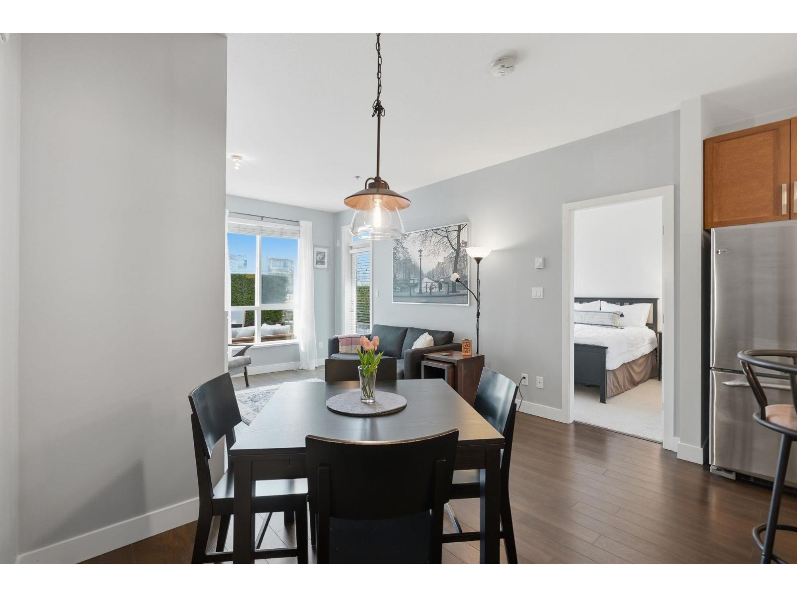 225 15850 26 AVENUE, Surrey