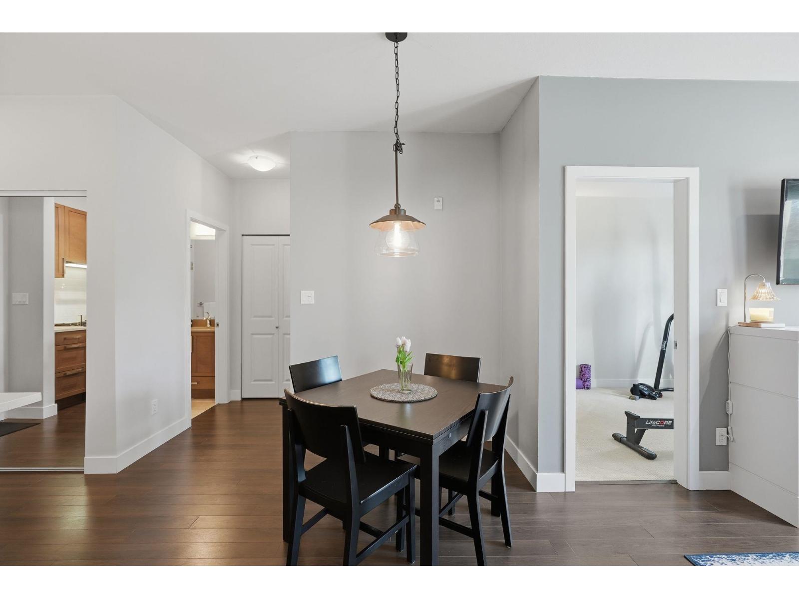 225 15850 26 AVENUE, Surrey