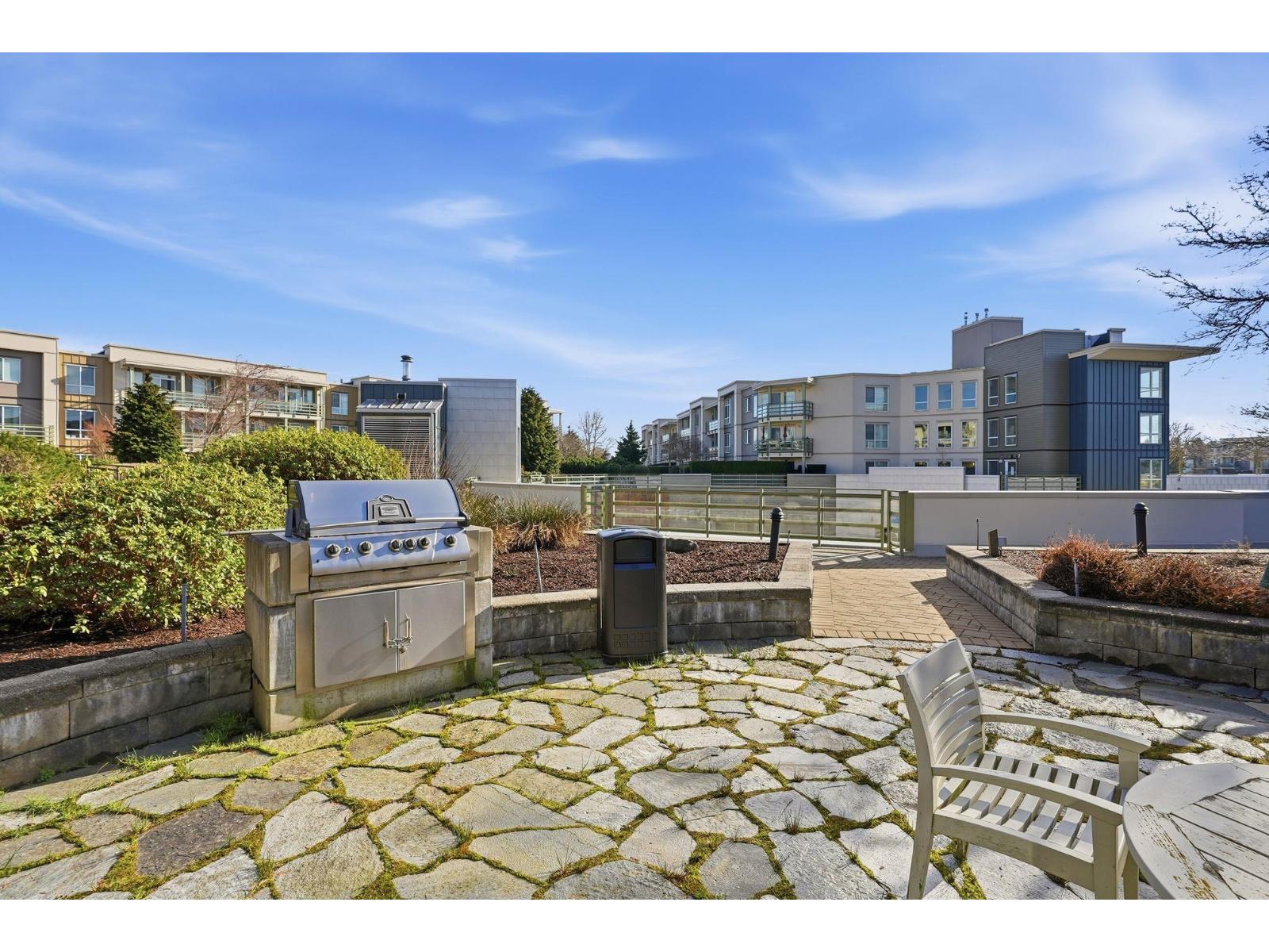 225 15850 26 AVENUE, Surrey