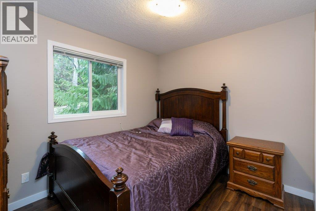 7268 Estate Place, Anglemont