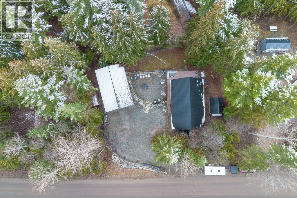 7268 Estate Place, Anglemont