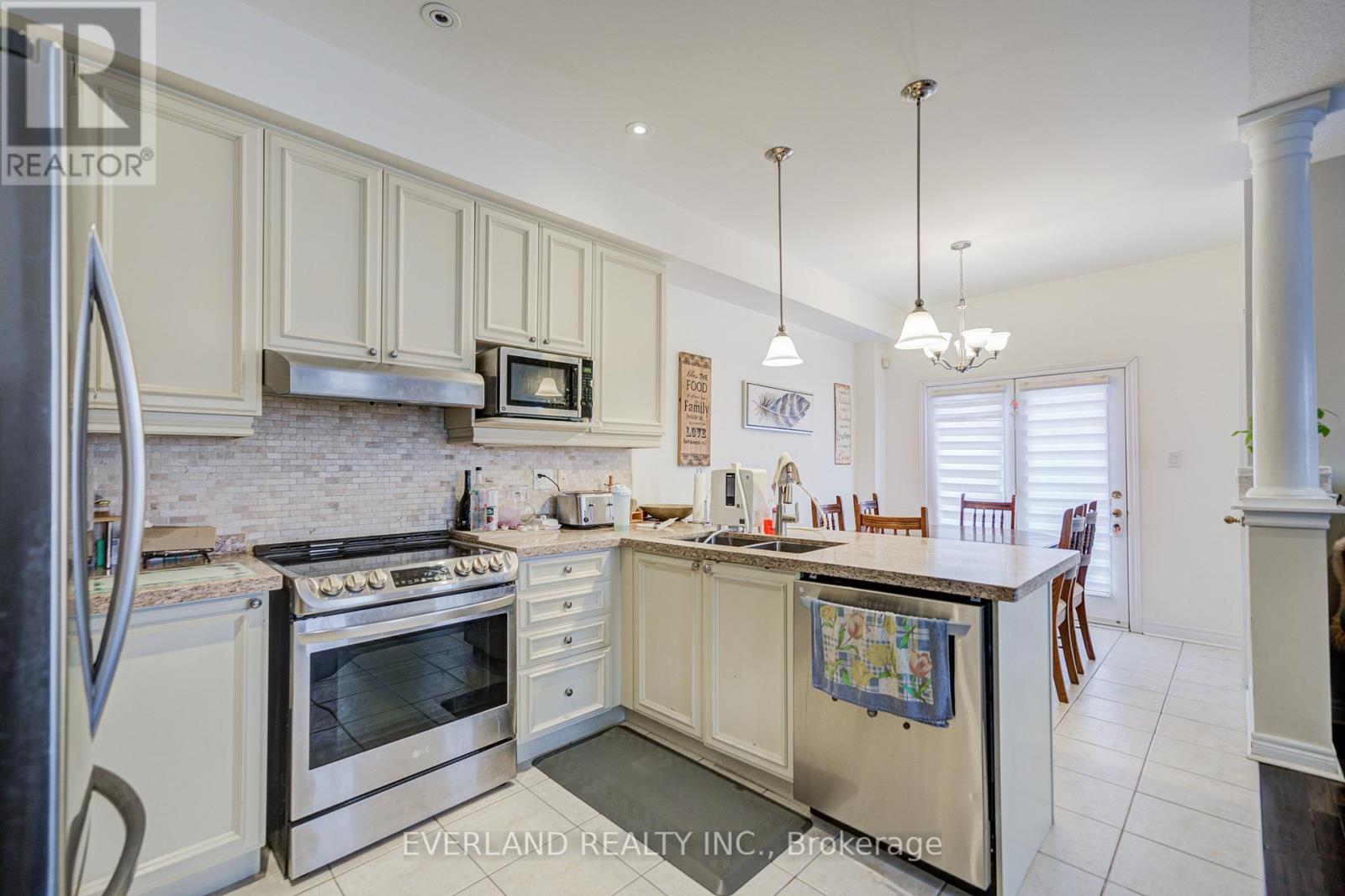 9588 WESTON ROAD - 12